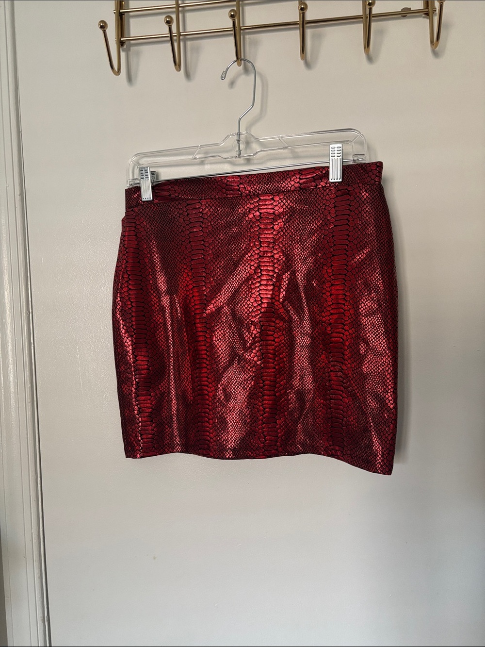 Red Snake-Print Mini Skirt - Shiny Faux Leather